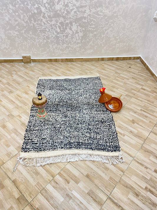 Handmade beni Ouarain rugs