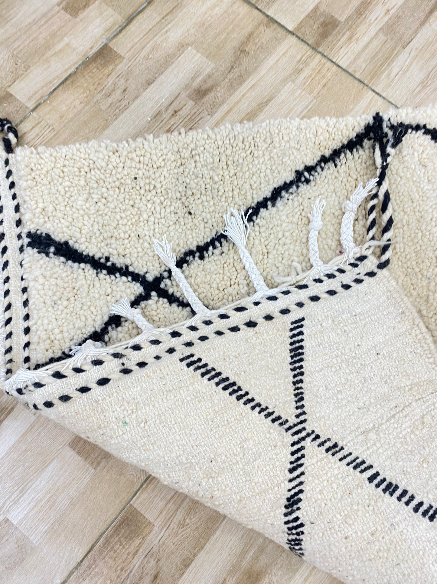 Beni ourain morrocan rugs